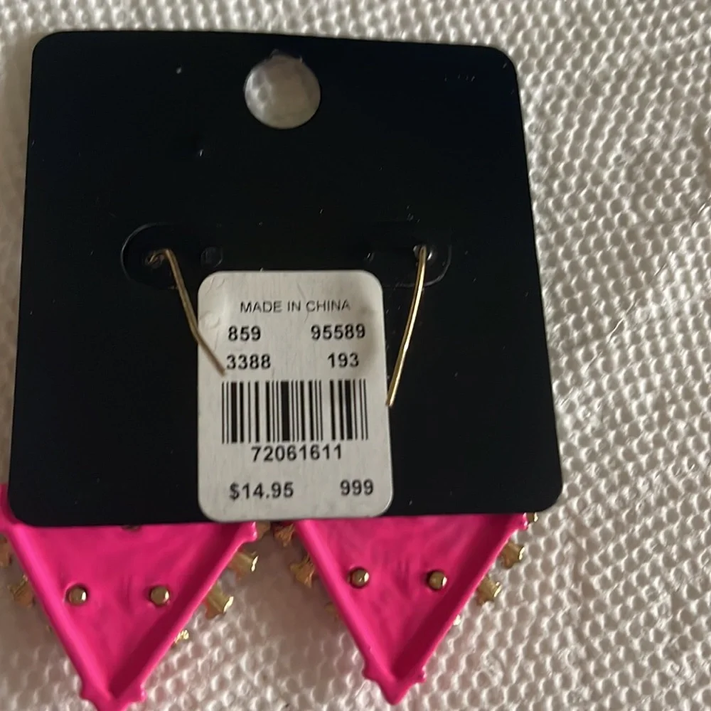 New York & Company earrings - Picture 2 of 2